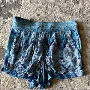 Love Tree Blue Boho Shorts (Size S)